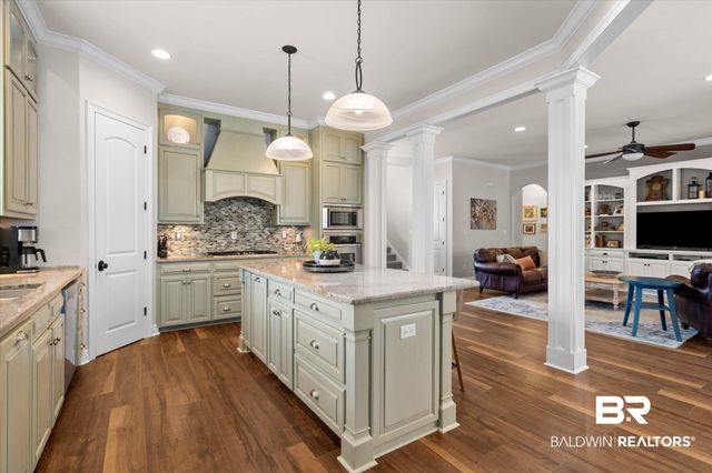 5561 Riverwood Landing, Theodore, AL 36582