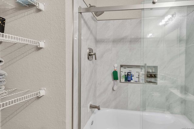 3202 Eisenhauer RD Unit 401, San Antonio, TX 78209