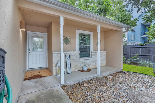 3202 Eisenhauer RD Unit 401, San Antonio, TX 78209