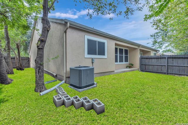 3202 Eisenhauer RD Unit 401, San Antonio, TX 78209