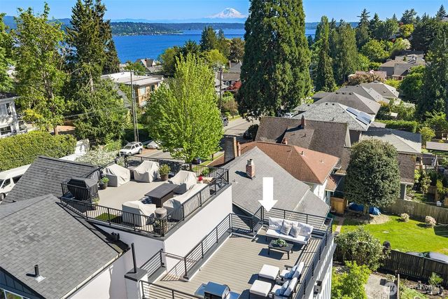 1802 38th Avenue, Seattle, WA 98122