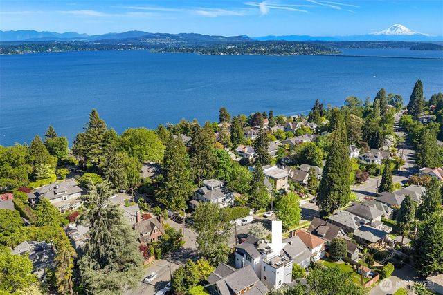 1802 38th Avenue, Seattle, WA 98122