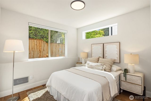 1802 38th Avenue, Seattle, WA 98122