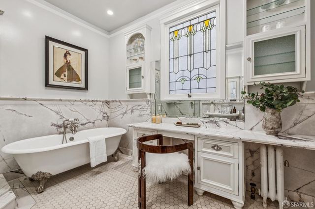 1301 Clay Street 2, San Francisco, CA 94109