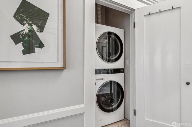 1301 Clay Street 2, San Francisco, CA 94109