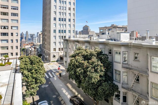 1301 Clay Street 2, San Francisco, CA 94109