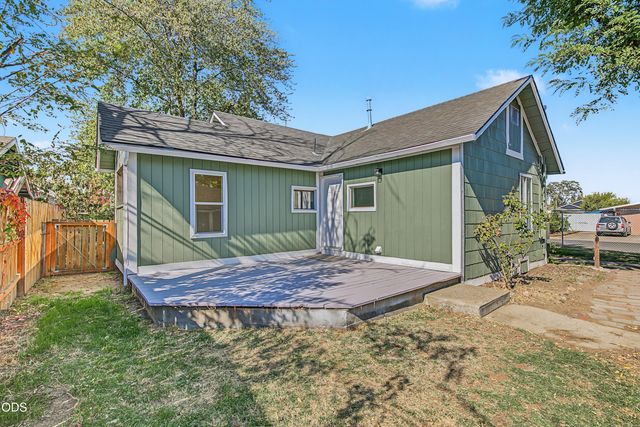 714 Narregan Street, Medford, OR 97501