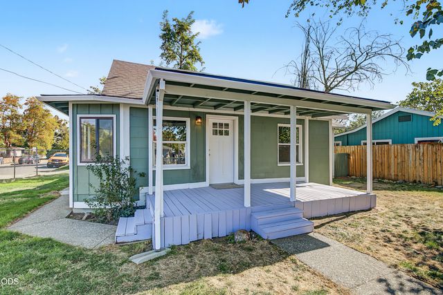 714 Narregan Street, Medford, OR 97501