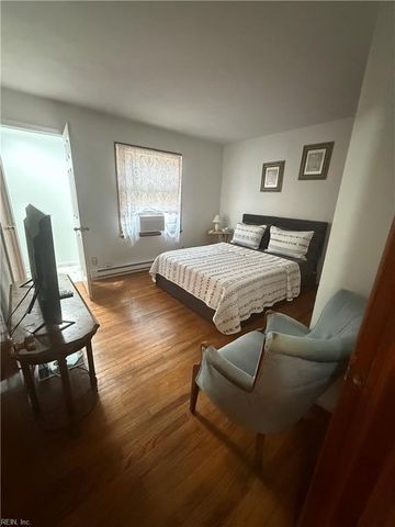 223 Thomas ST, Franklin, VA 23851