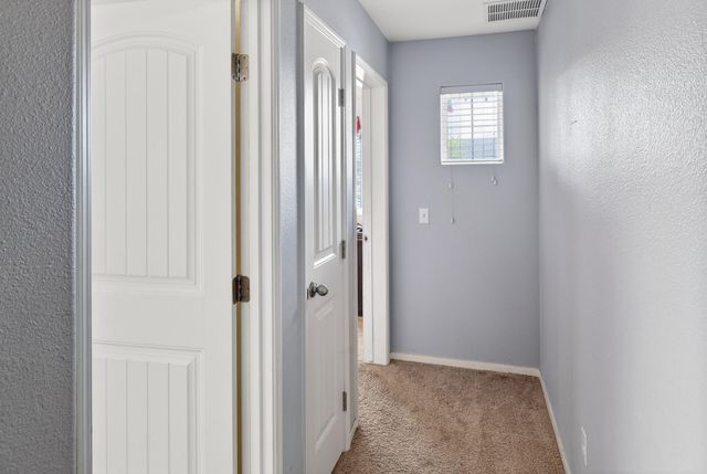 755 Lilac Lane, Dinuba, CA 93618