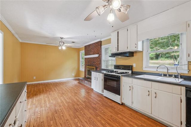 2023 S Oak Drive, Lawrenceville, GA 30044