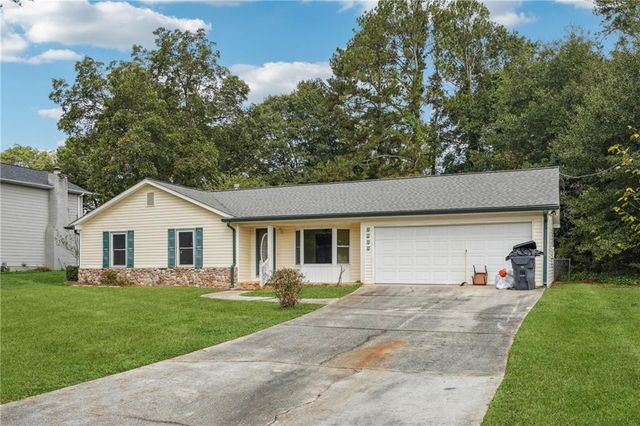 2023 S Oak Drive, Lawrenceville, GA 30044
