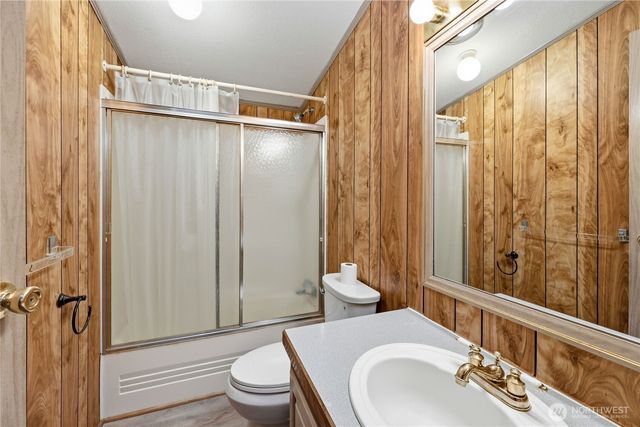 2120 NE Tahuya Blacksmith Road, Tahuya, WA 98588