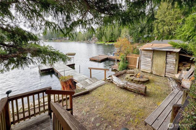 2120 NE Tahuya Blacksmith Road, Tahuya, WA 98588