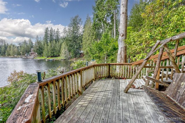 2120 NE Tahuya Blacksmith Road, Tahuya, WA 98588