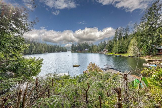 2120 NE Tahuya Blacksmith Road, Tahuya, WA 98588