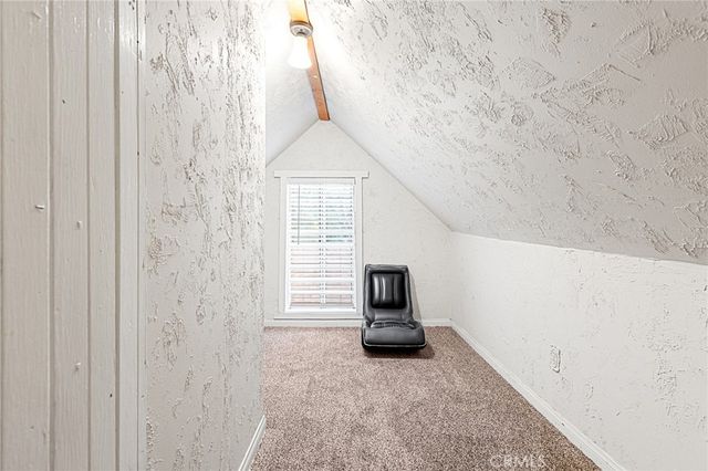 233 Glen Avon Drive, Cedar Glen, CA 92321