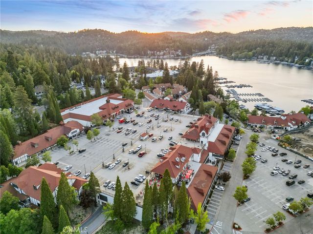 233 Glen Avon Drive, Cedar Glen, CA 92321