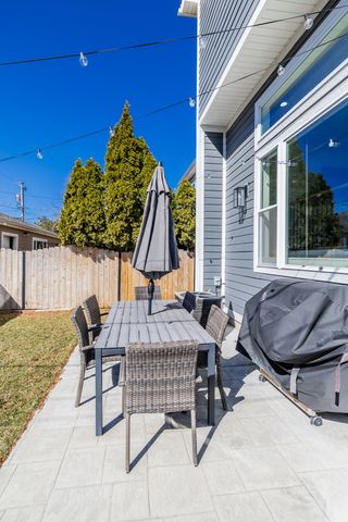 5739 W Grover Street, Chicago, IL 60630