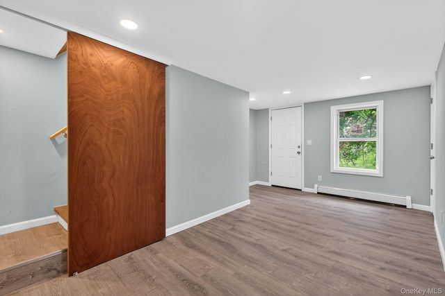 152 N Clinton Street, Poughkeepsie, NY 12601
