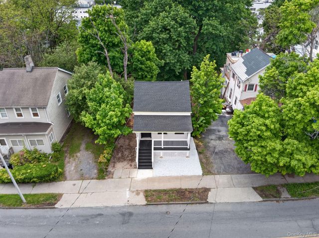 152 N Clinton Street, Poughkeepsie, NY 12601