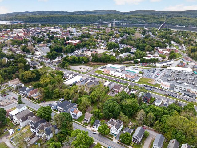 152 N Clinton Street, Poughkeepsie, NY 12601