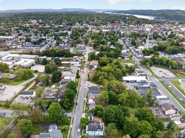 152 N Clinton Street, Poughkeepsie, NY 12601