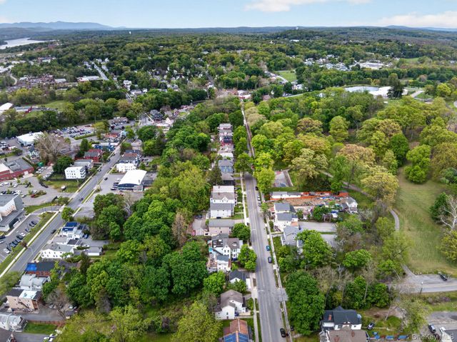 152 N Clinton Street, Poughkeepsie, NY 12601