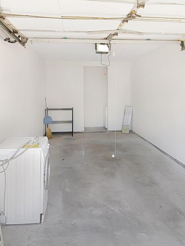 6601 Sands Point Drive 5, Houston, TX 77074