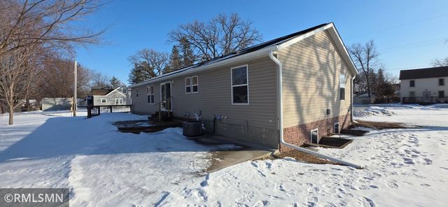 212 1st Street S, Royalton, MN 56373