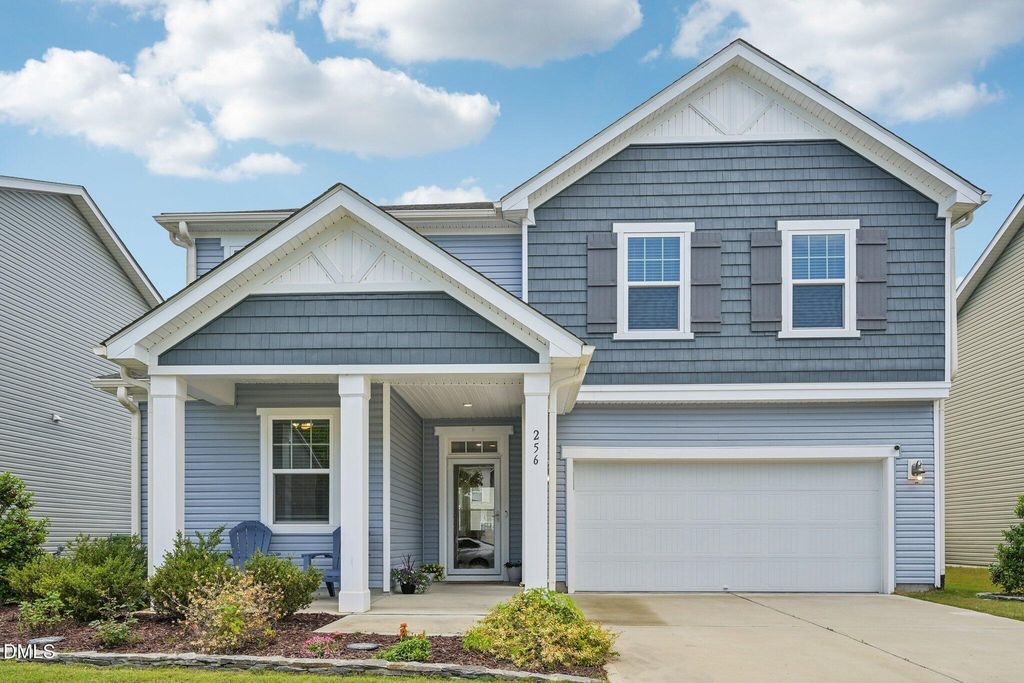 256 Summer Ranch Drive, Fuquay Varina, NC 27526