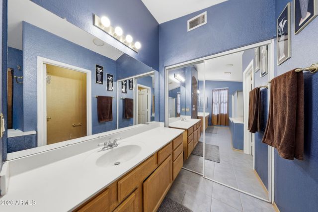 3713 E ISABELLA Avenue, Mesa, AZ 85206