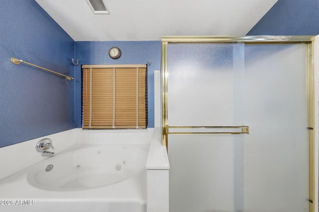 3713 E ISABELLA Avenue, Mesa, AZ 85206