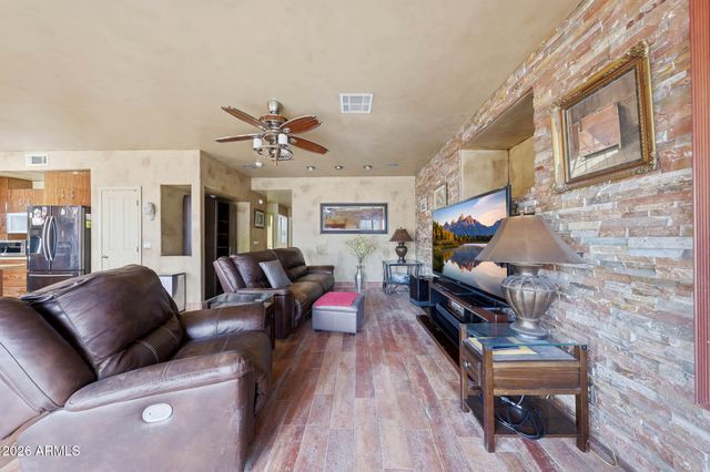 3713 E ISABELLA Avenue, Mesa, AZ 85206