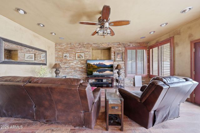 3713 E ISABELLA Avenue, Mesa, AZ 85206