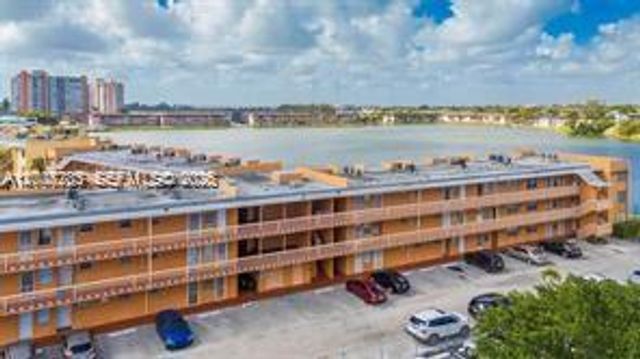 1591 NE Miami Gardens Dr 205, Miami, FL 33179