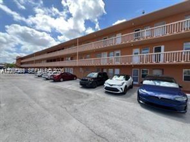 1591 NE Miami Gardens Dr 205, Miami, FL 33179