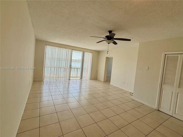 1591 NE Miami Gardens Dr 205, Miami, FL 33179