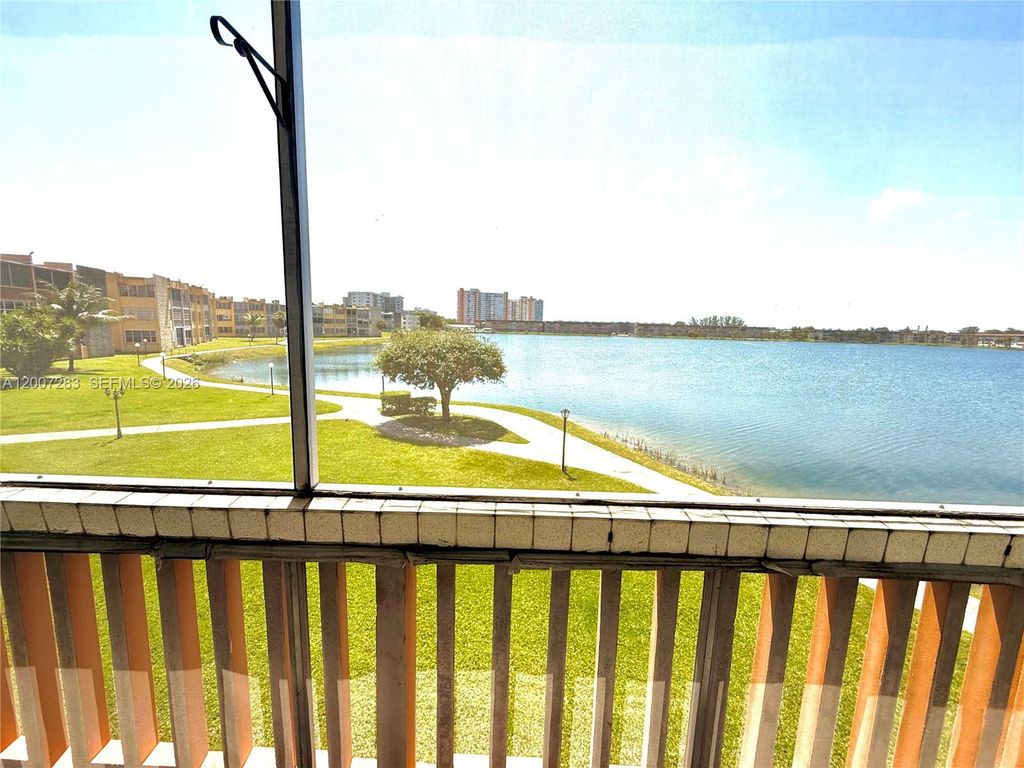 1591 NE Miami Gardens Dr 205, Miami, FL 33179