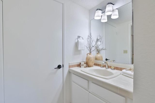 1327 Star Bush Lane, San Jose, CA 95118