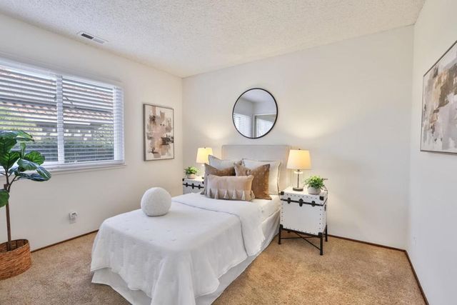 1327 Star Bush Lane, San Jose, CA 95118