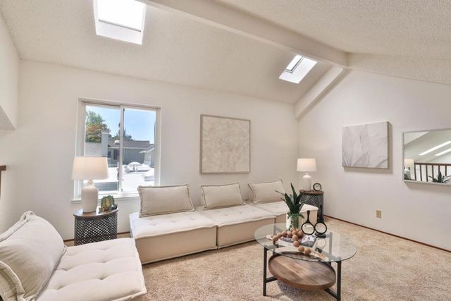 1327 Star Bush Lane, San Jose, CA 95118