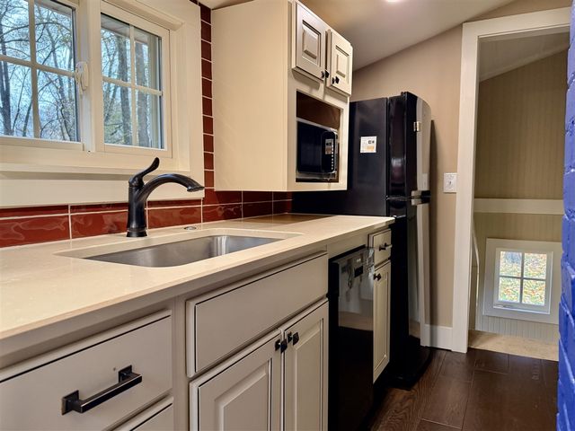 2150 Kinsey Street, Muskegon, MI 49441