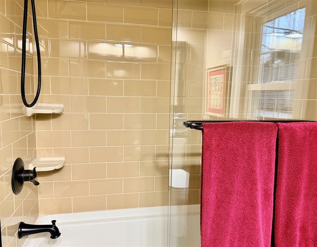 2150 Kinsey Street, Muskegon, MI 49441