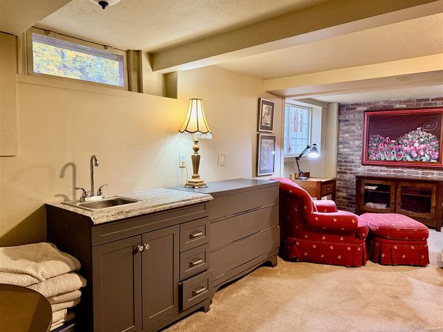 2150 Kinsey Street, Muskegon, MI 49441