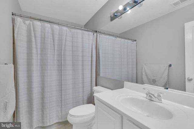 11883 BENTON LAKE RD, Bristow, VA 20136