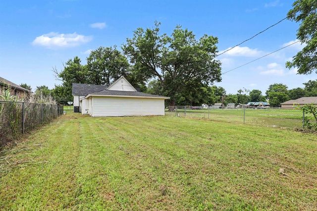 216 E Beech Street, Lexington, OK 73051