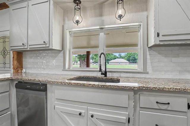 216 E Beech Street, Lexington, OK 73051