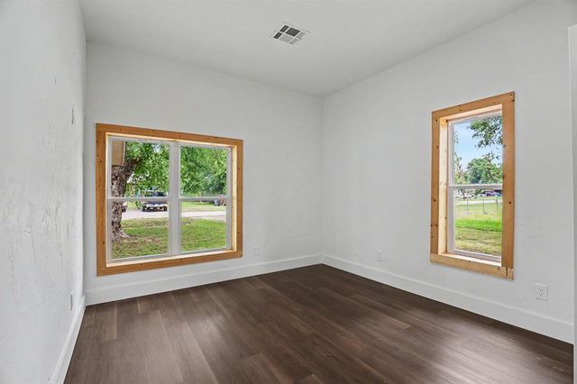 216 E Beech Street, Lexington, OK 73051