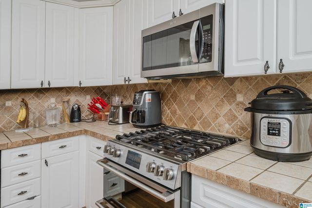 6225 EAGLE POINT CIRCLE, Birmingham, AL 35242